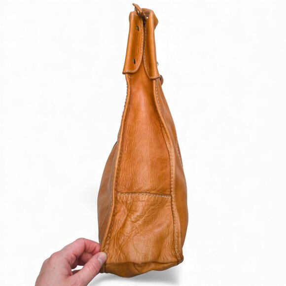 Ruehl No.925 Leather Tote – Abercrombie & Fitch Legacy Line - Picture 10 of 16